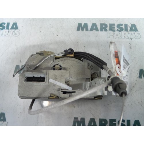 Peugeot - 307 - Door lock mechanism 4-door, front left