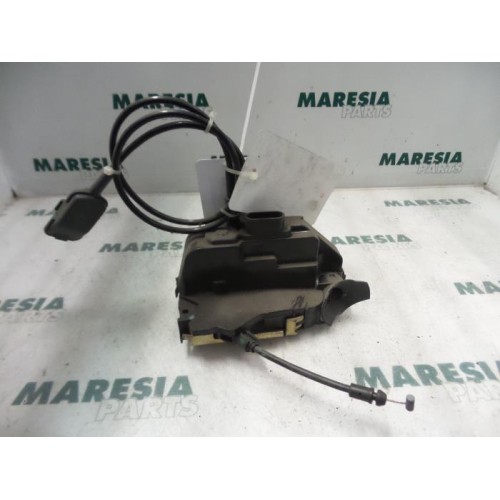 Renault - Megane - Door lock mechanism 2-door, left