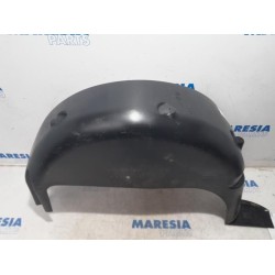Renault - Megane - Wheel arch liner