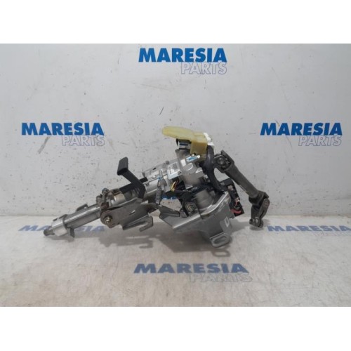 Renault - Megane - Steering column housing