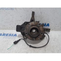 Renault - Megane - Knuckle, front right
