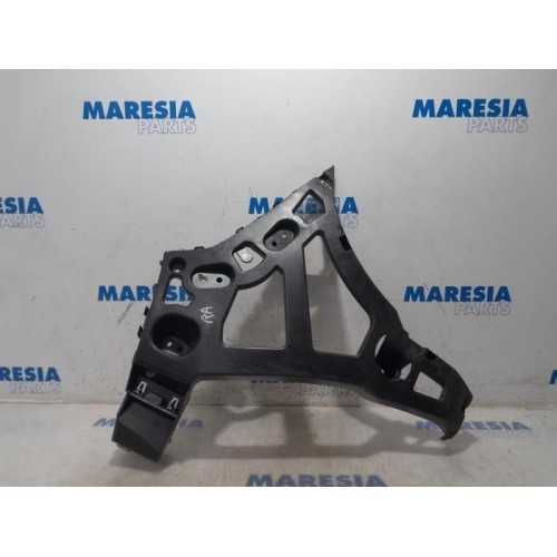Renault - Megane - Bumperframe achter
