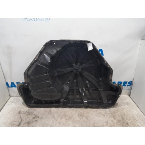 Renault - Megane - Reserveradkasten