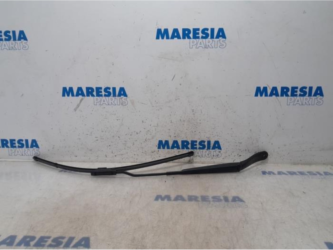 Citroen - C3 - Front wiper arm