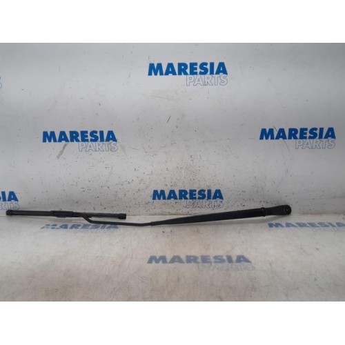 Citroen - C3 - Front wiper arm