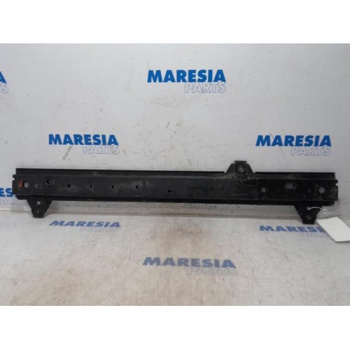Renault - Kangoo - Radiator bar