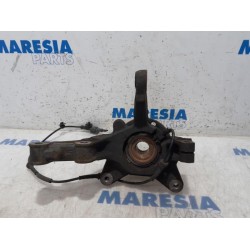 Renault - Kangoo - Knuckle, front right