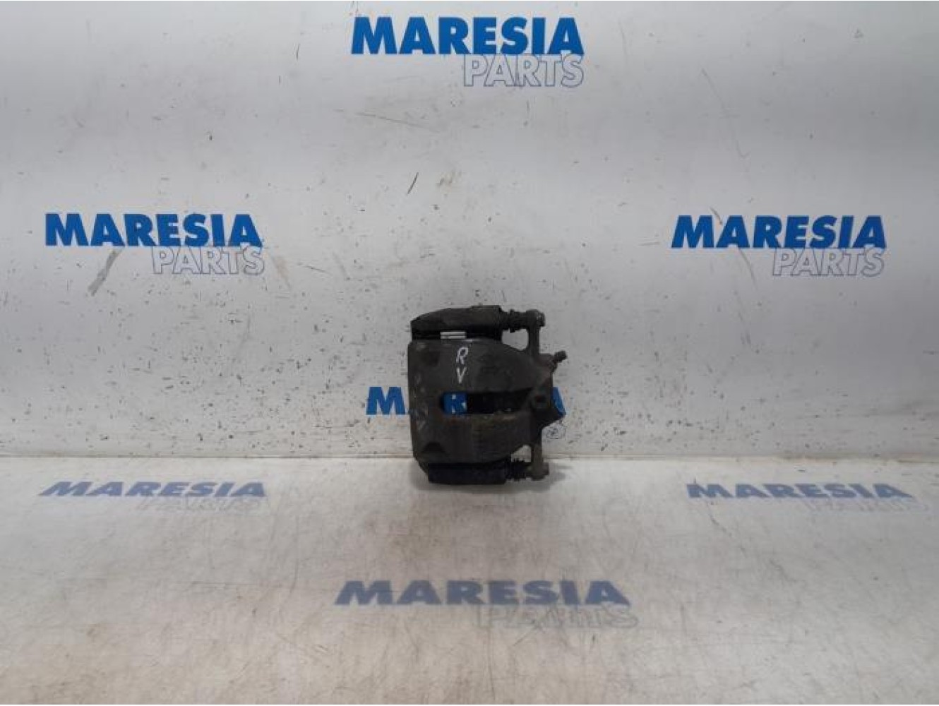 Renault - Kangoo - Front brake calliper, right