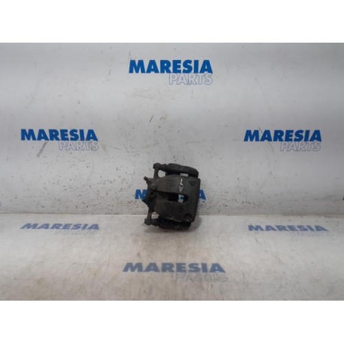 Renault - Kangoo - Front brake calliper, left