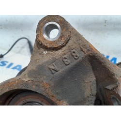 Renault - Megane - Fusee links-voor