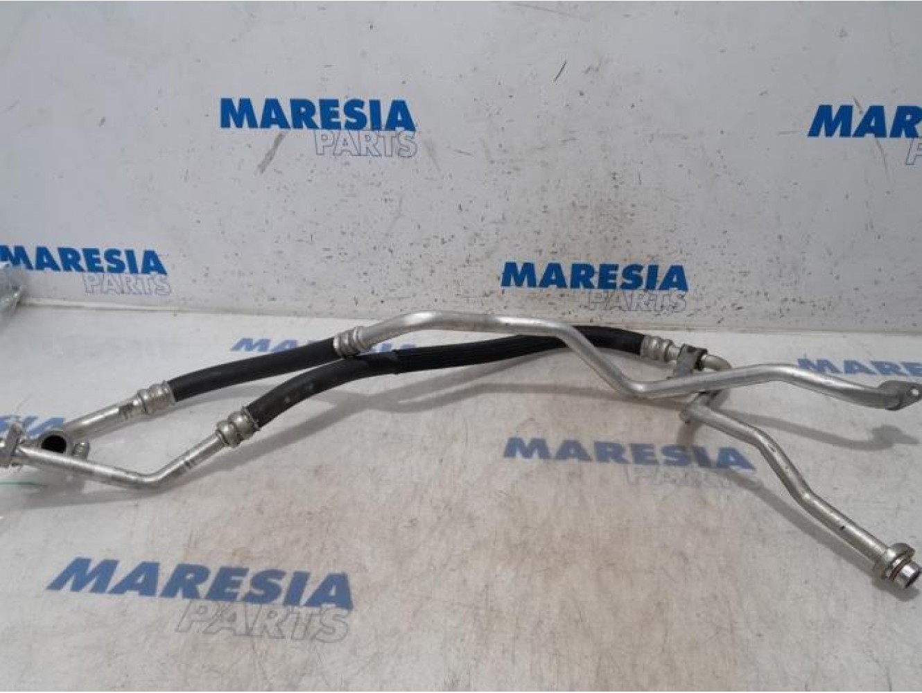 Renault - Megane - Air conditioning line