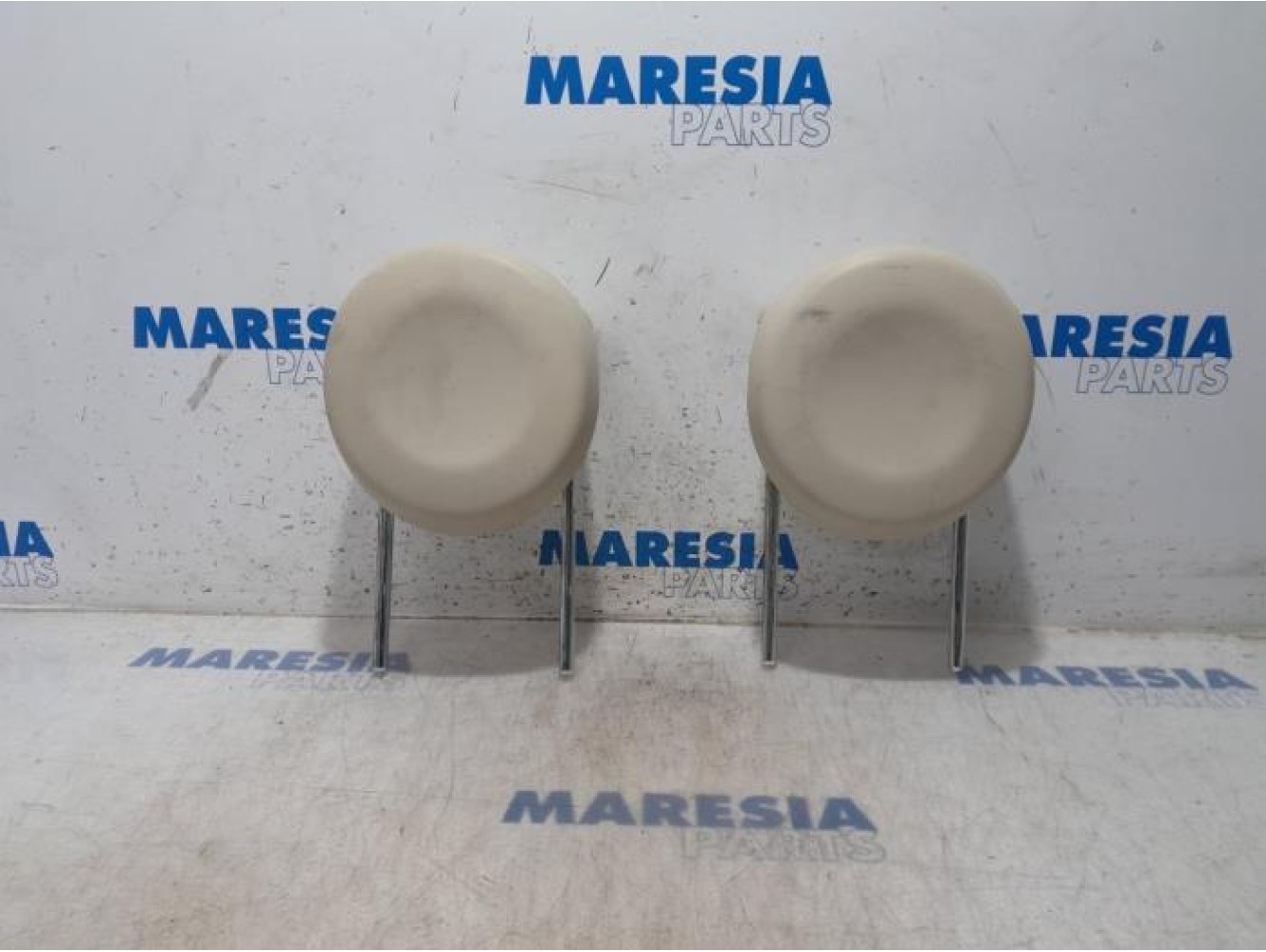 Fiat - 500 - Headrest set