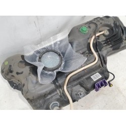 Peugeot - 208 - Tank
