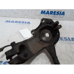 Peugeot - 207 - Fusee links-voor