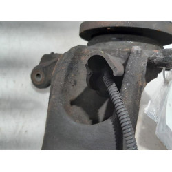 Peugeot - 207 - Fusee links-voor