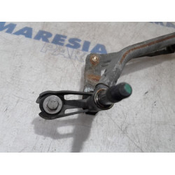 Peugeot - 207 - Wiper mechanism