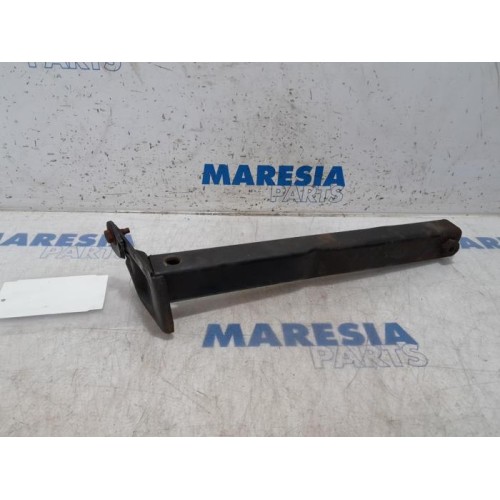 Peugeot - 207 - Subframe
