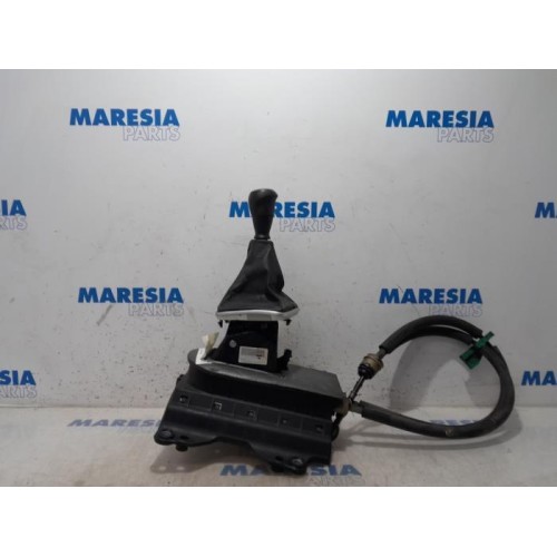 Fiat - Punto - Gear stick