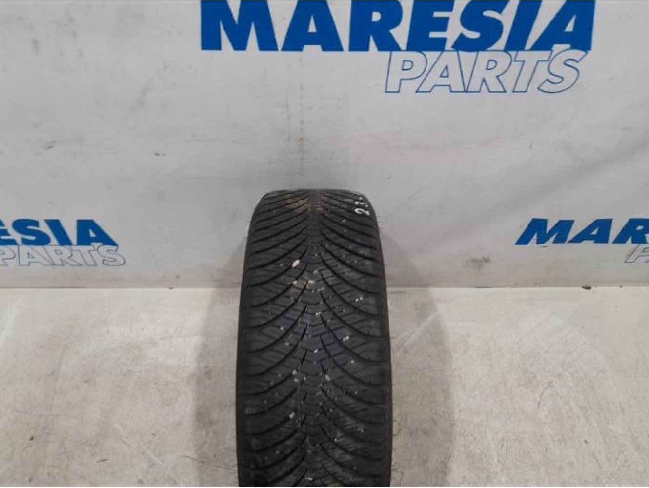 Renault - Megane - Tyre