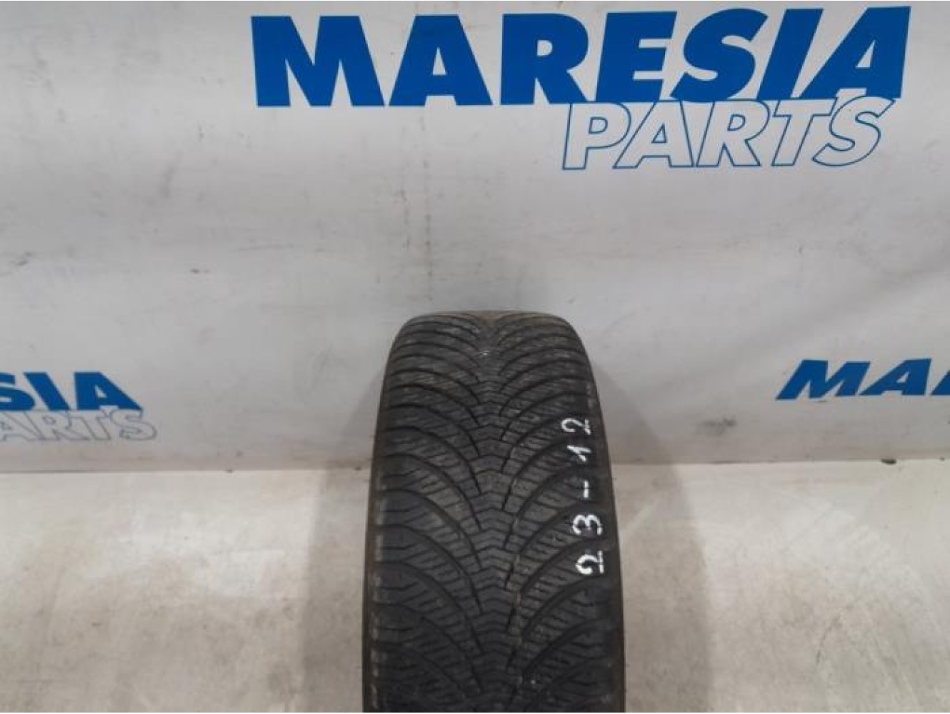 Renault - Megane - Tyre