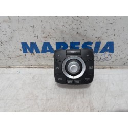 Renault - Megane - Navigation control panel