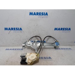 Renault - Megane - Rear door window mechanism 4-door, right