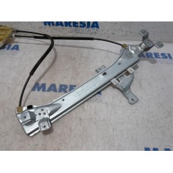 Renault - Megane - Rear door window mechanism 4-door, right