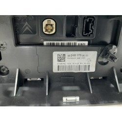 Peugeot - 208 - Navigation Display