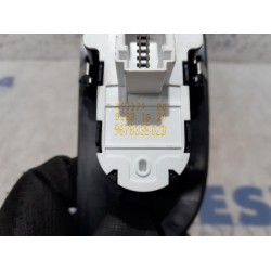 Peugeot - 208 - Multi-functional window switch