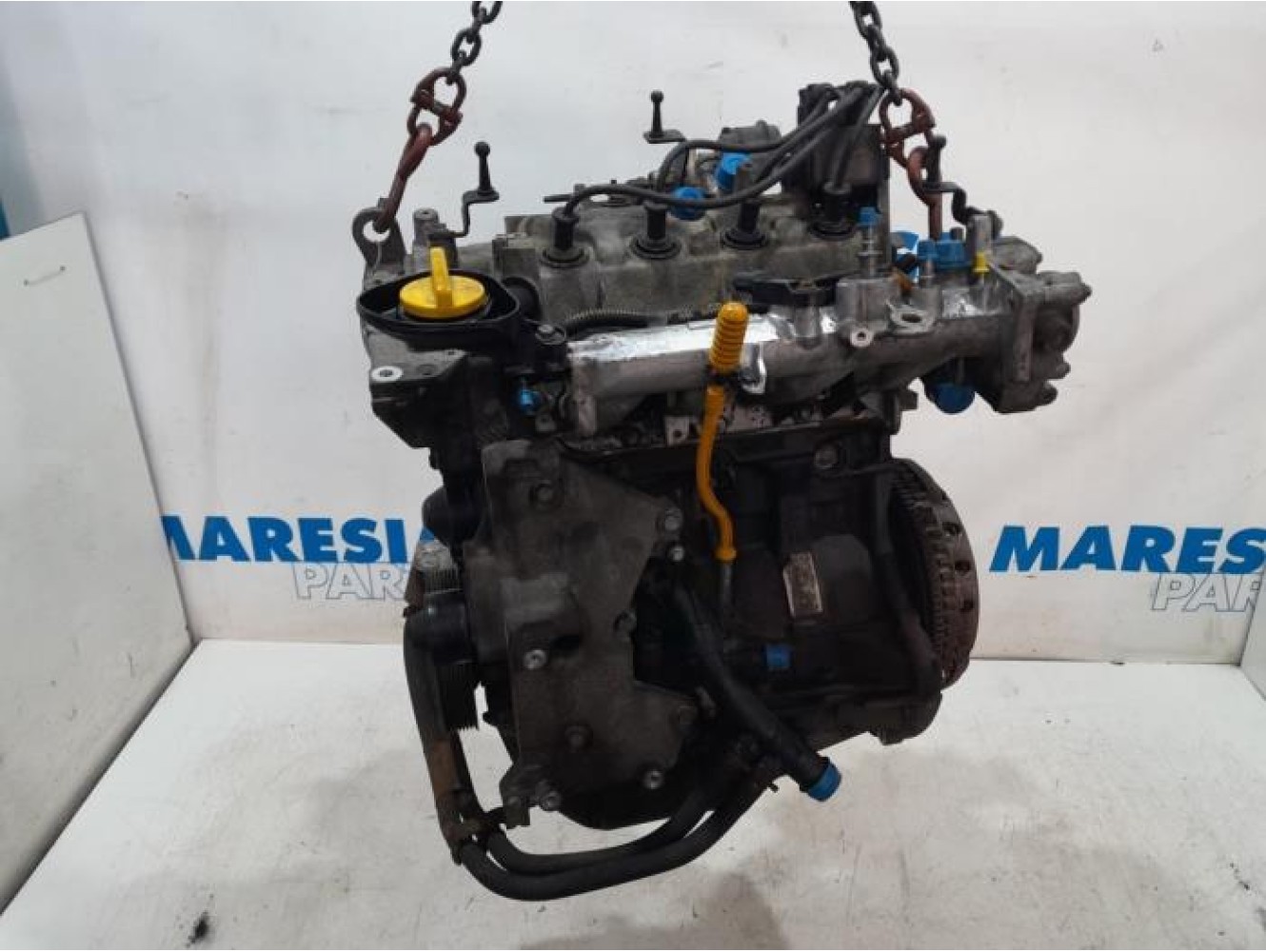 Renault - Clio - Engine