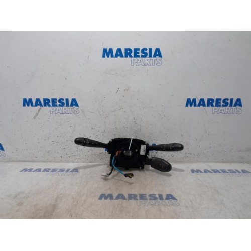 Peugeot - 207 - Steering column stalk