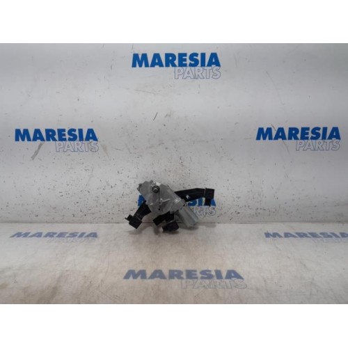 Peugeot - 207 - Rear wiper motor