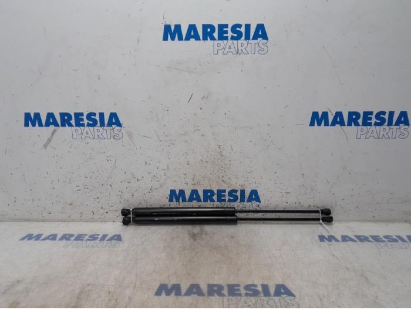 Peugeot - 207 - Set of tailgate gas struts