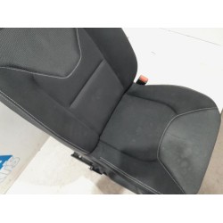 Renault - Clio - Sitz rechts