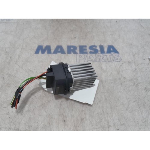 Citroen - DS3 - Heater resistor