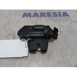 Citroen - DS3 - Tailgate lock mechanism