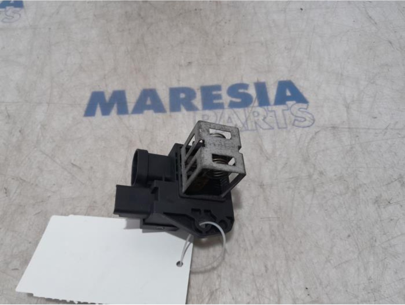 Citroen - DS3 - Cooling fan resistor