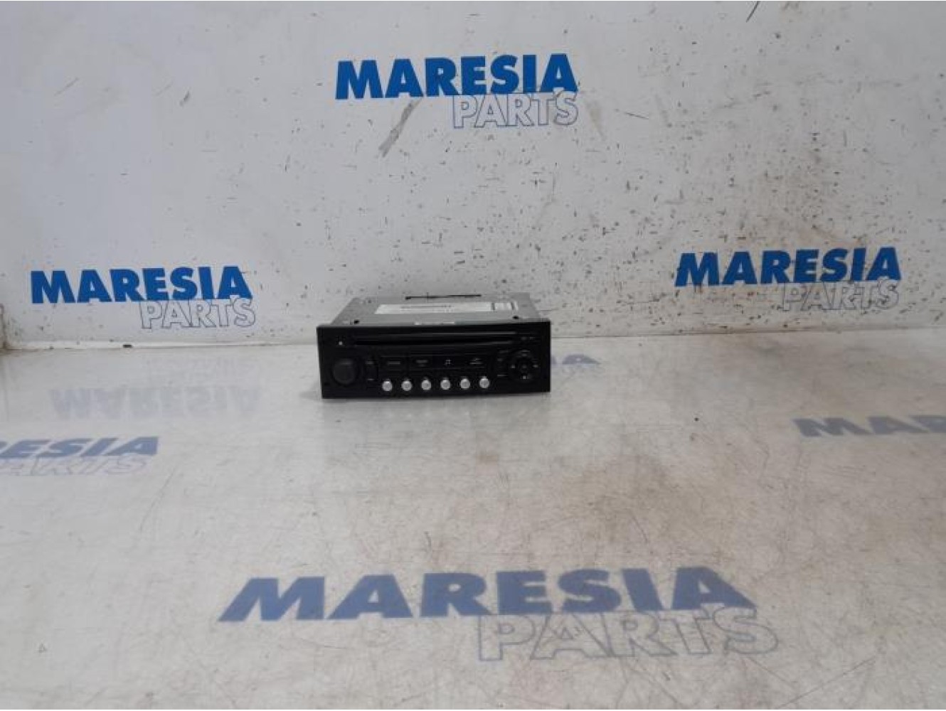 Peugeot - Partner - Radio CD player