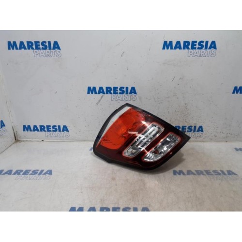 Citroen - C3 - Taillight, left