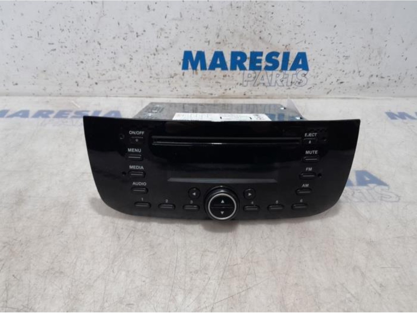 Fiat - Punto - Radio CD player