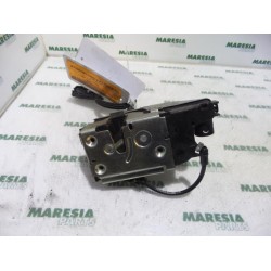 Renault - Laguna - Front door lock mechanism 4-door, right
