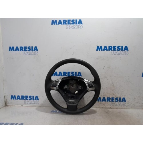 Fiat - Punto - Steering wheel