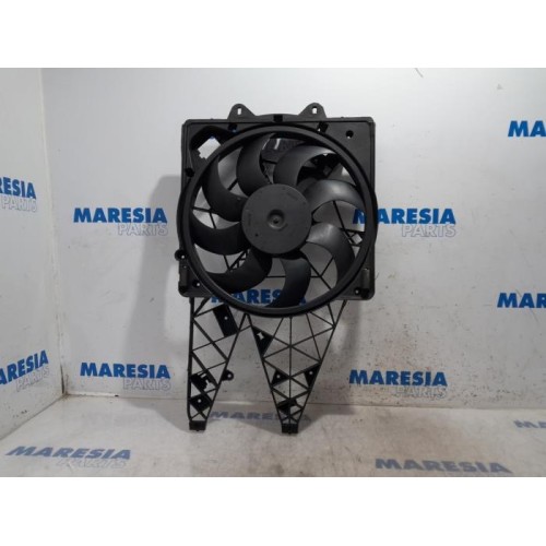 Fiat - Doblo - Fan motor