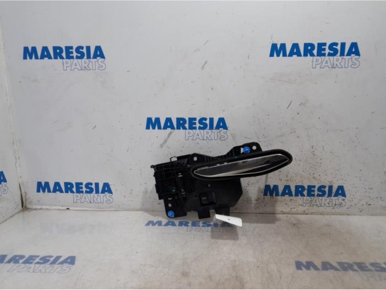 Citroen - DS3 - Door handle 4-door, front left