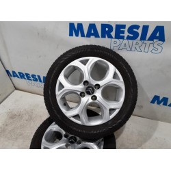 Citroen - C3 - Sportvelgenset + banden