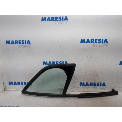 Citroen - C3 - Quarter light, front right
