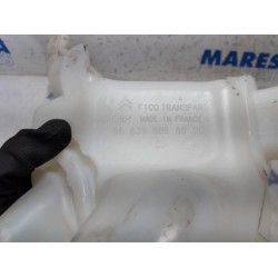 Citroen - DS3 - Front windscreen washer reservoir