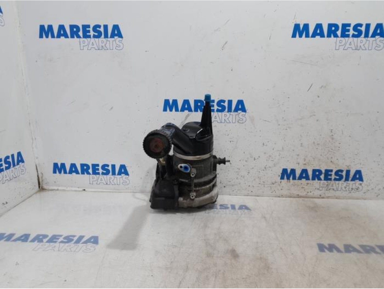 Peugeot - Partner - Power steering pump
