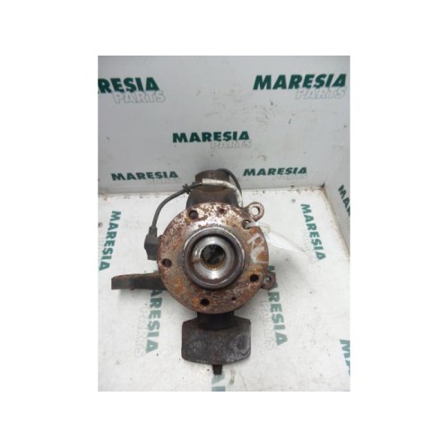 Peugeot - 607 - Knuckle, front right