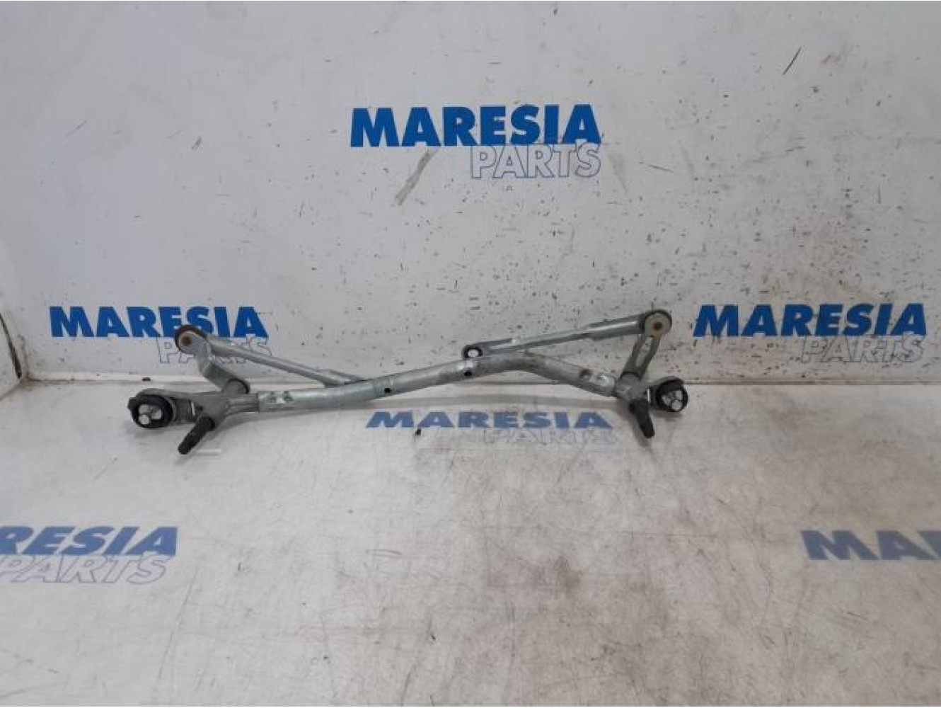 Citroen - DS3 - Wiper mechanism